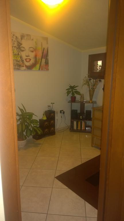 Casa Rosina Apartment โอโรเซย ห้อง รูปภาพ