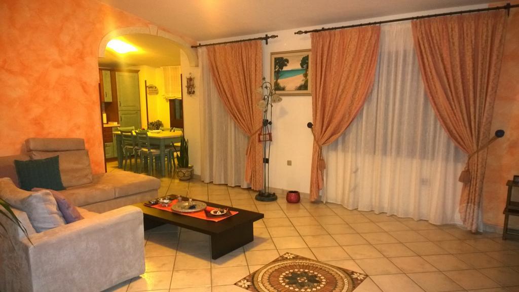 Casa Rosina Apartment โอโรเซย ภายนอก รูปภาพ